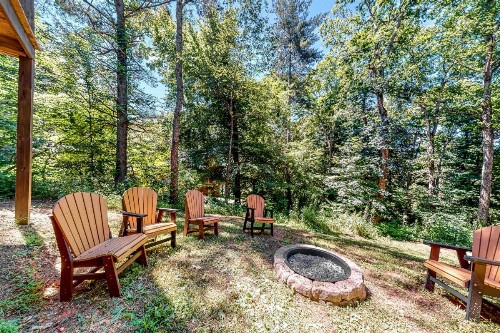 Haleywood Hollow - image 3