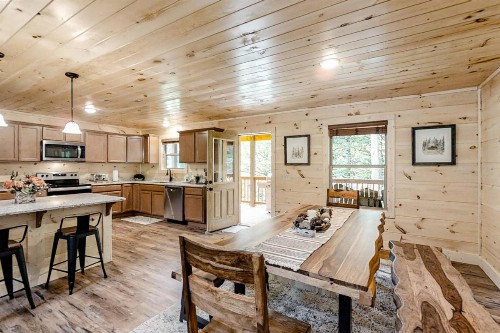 Misty Mountain Retreat - image 10