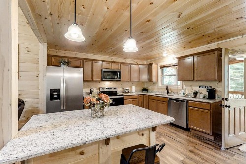 Misty Mountain Retreat - image 8