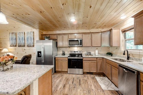 Misty Mountain Retreat - image 9