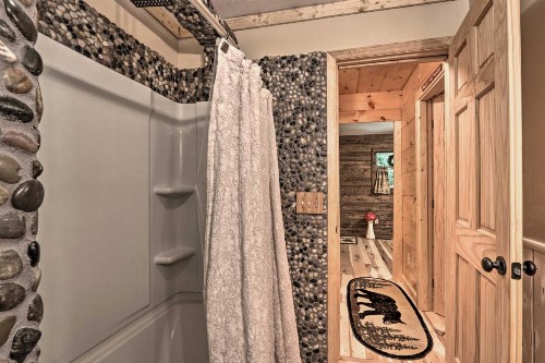Serene Pigeon Forge Hideaway with Game Room! - image 15