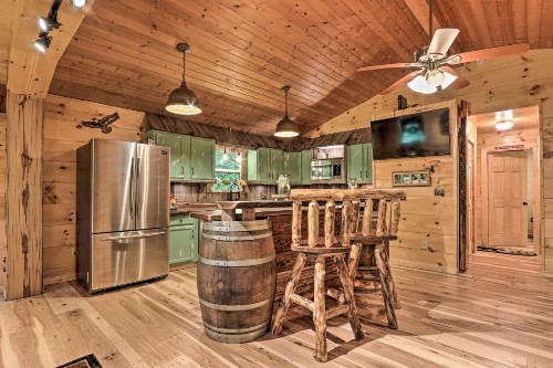 Serene Pigeon Forge Hideaway with Game Room! - image 7