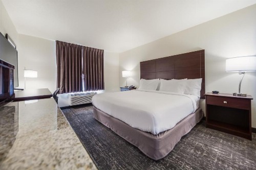 Cobblestone Hotel & Suites - Seward - image 12
