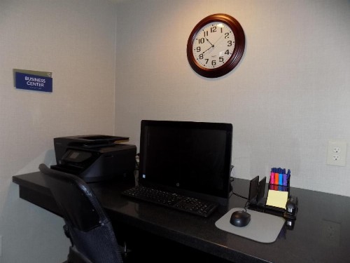 Cobblestone Hotel & Suites - Seward - image 30