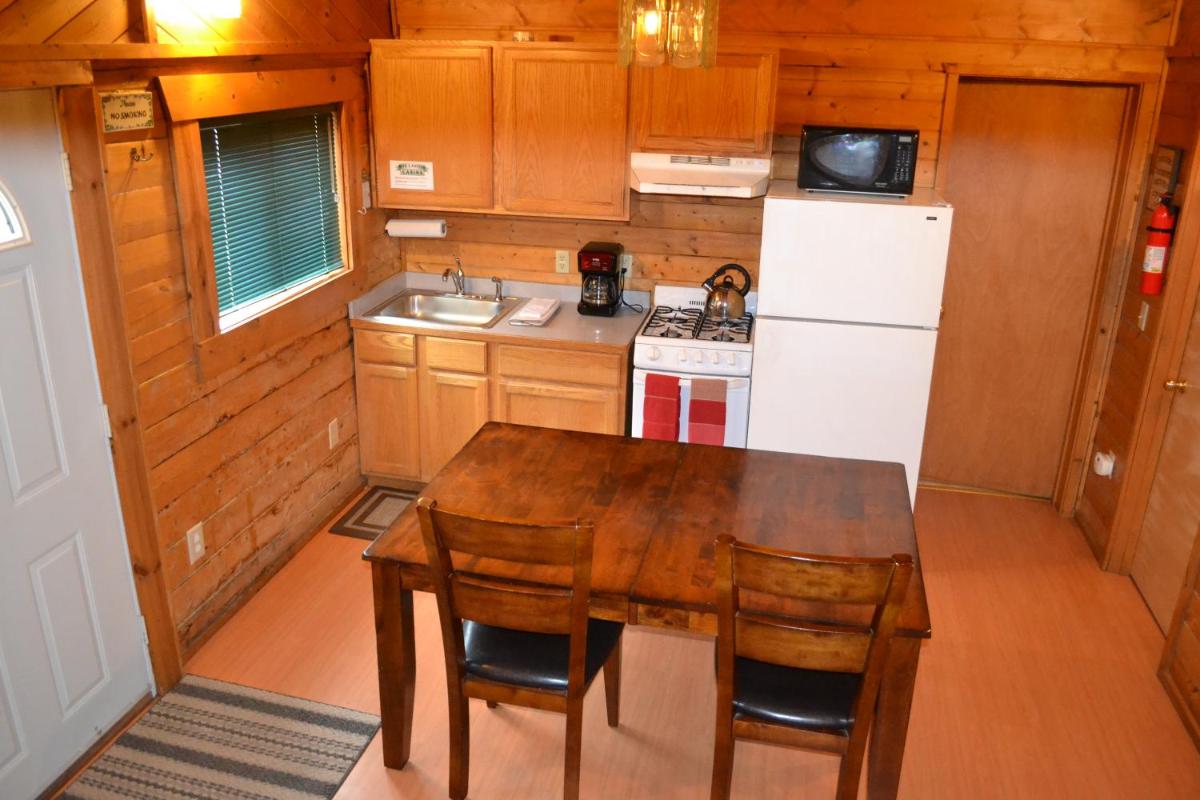 Box Canyon Cabins - image 7