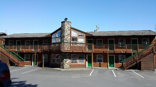 Harborview Inn - image 6