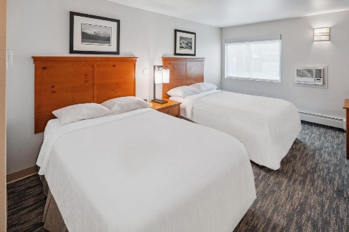 Best Western Plus Edgewater Hotel - image 5