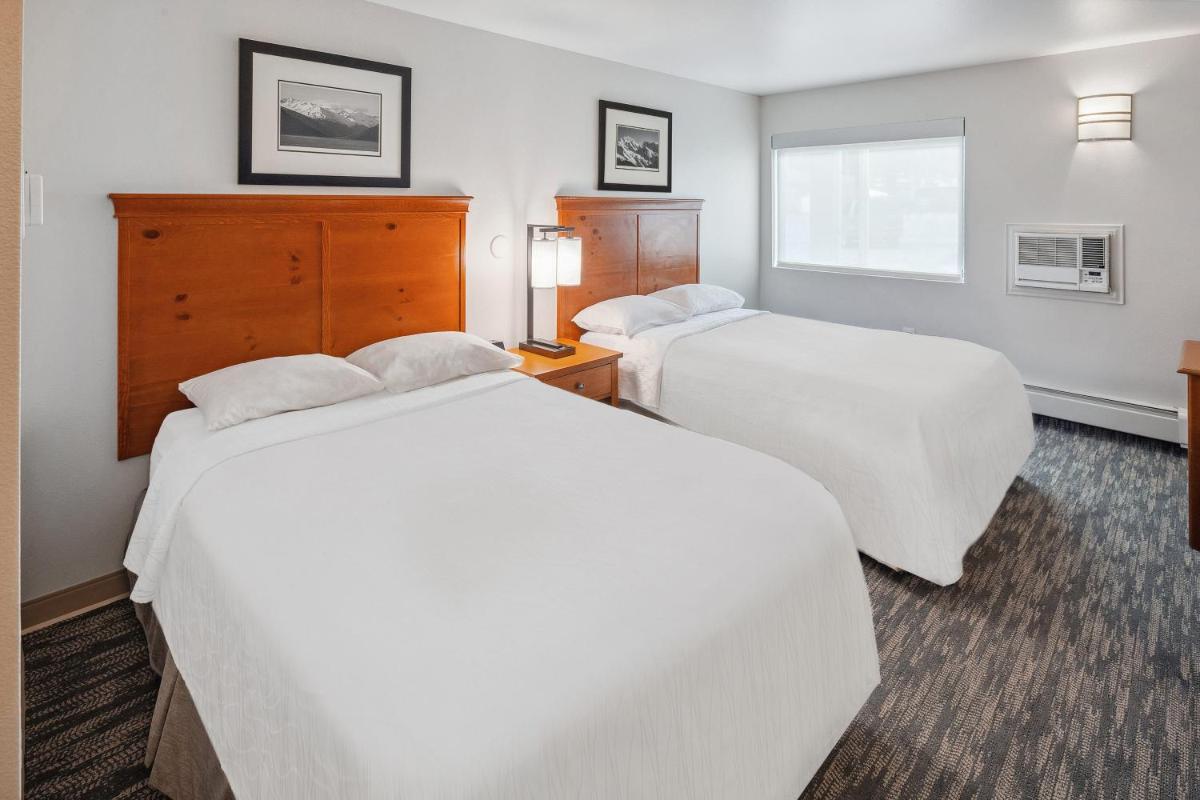 Best Western Plus Edgewater Hotel - image 5