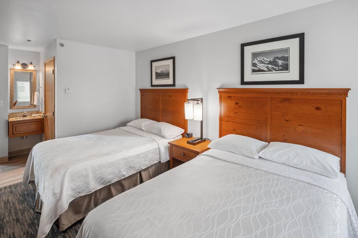 Best Western Plus Edgewater Hotel - image 6