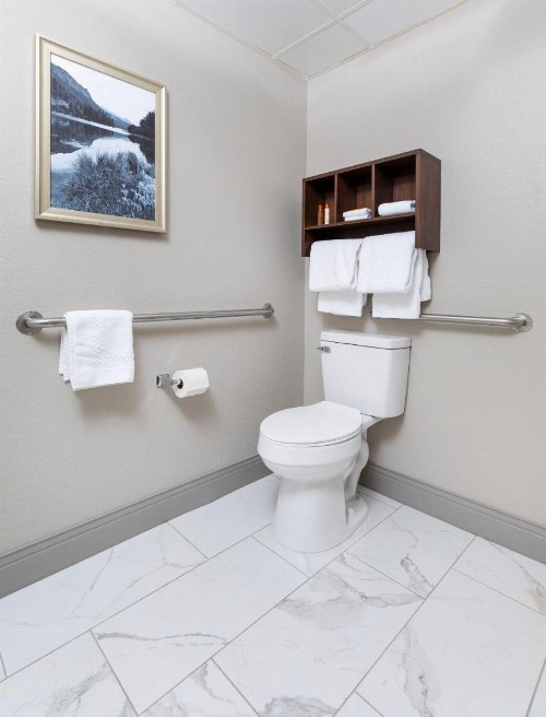 Hotel Seward - image 11