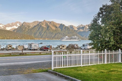 Alaska's Point of View - image 1