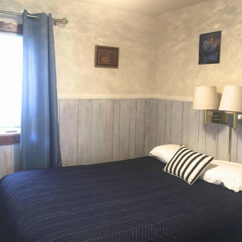 The Tides Inn - image 28