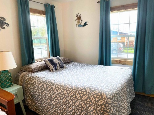 The Tides Inn - image 30