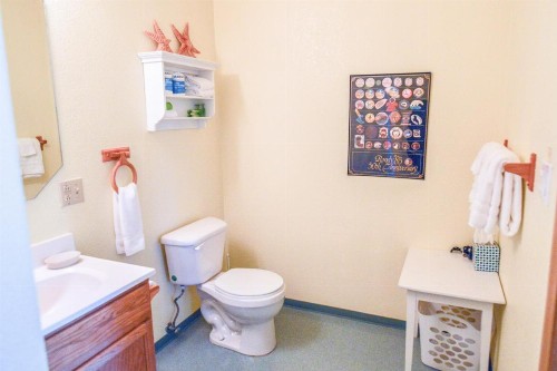 Sea Treasures Inn - image 7