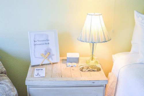 Sea Treasures Inn - image 9