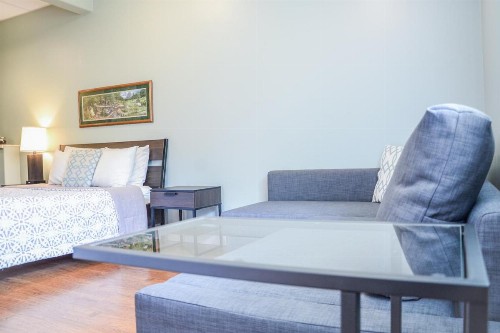 Trailhead Lodging - image 22