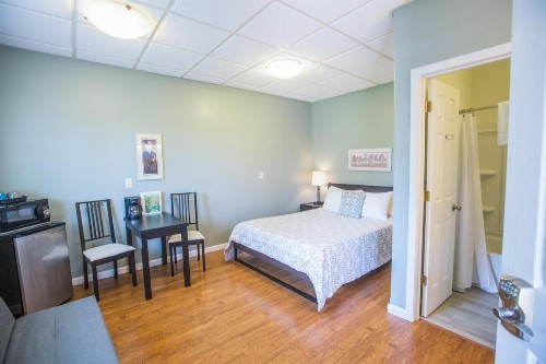 Trailhead Lodging - image 38