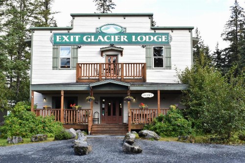 Exit Glacier Lodge - image 1