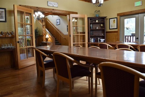 Exit Glacier Lodge - image 24