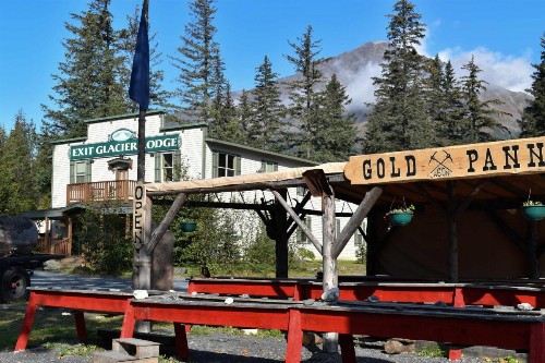 Exit Glacier Lodge - image 37