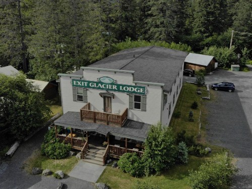 Exit Glacier Lodge - image 44