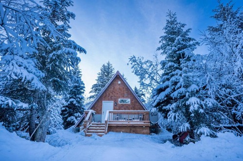 Glacier Creek Cabins - image 1