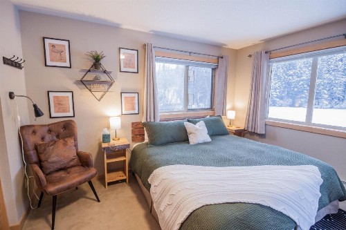 Bear Lake Lodgings B&B - image 24