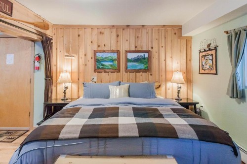 Bear Lake Lodgings B&B - image 41