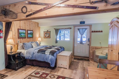 Bear Lake Lodgings B&B - image 47