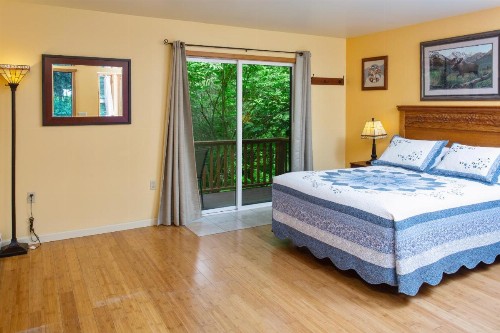 Steller Inn - image 24