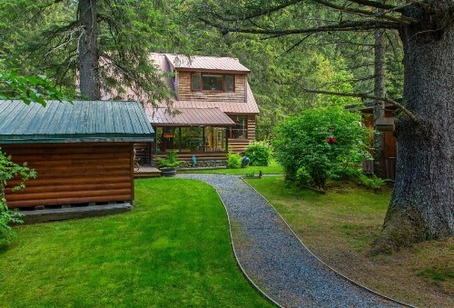 Steller Inn - image 38