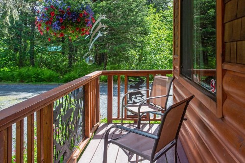 Steller Inn - image 39