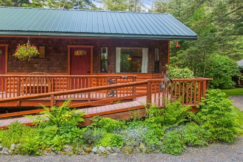 Steller Inn - image 43