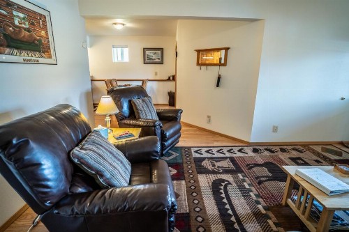Bears Den Alaska Lodging - image 24