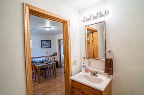 Bears Den Alaska Lodging - image 3