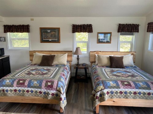 Bears Den Alaska Lodging - image 46