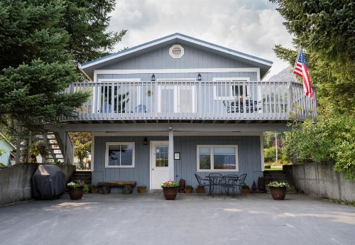 Bears Den Alaska Lodging - image 6