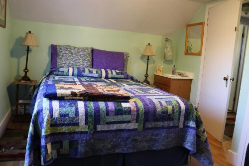 Sunshine House Bed and Breakfast - image 3