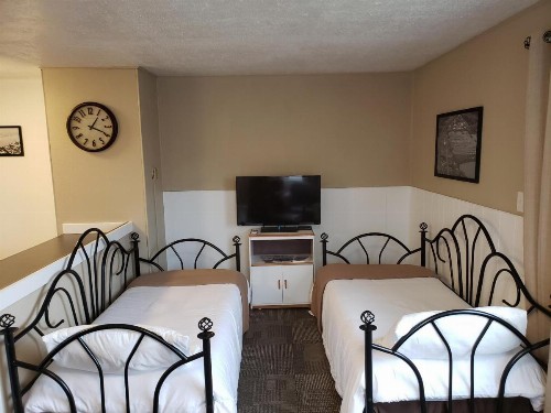 Marathon View Vacation Rentals - image 12