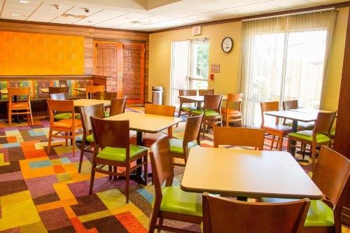Fairfield Inn & Suites Fort Walton Beach-Eglin AFB - image 21