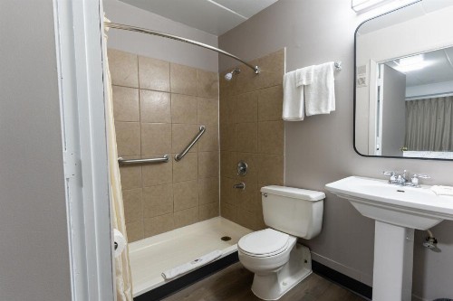 Motel 6-Cincinnati OH - image 30