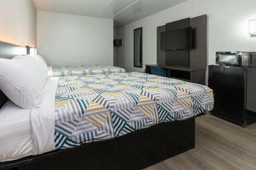 Motel 6-Cincinnati OH - image 6