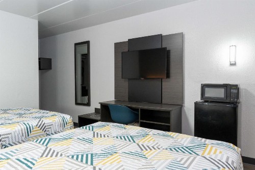 Motel 6-Cincinnati OH - image 8