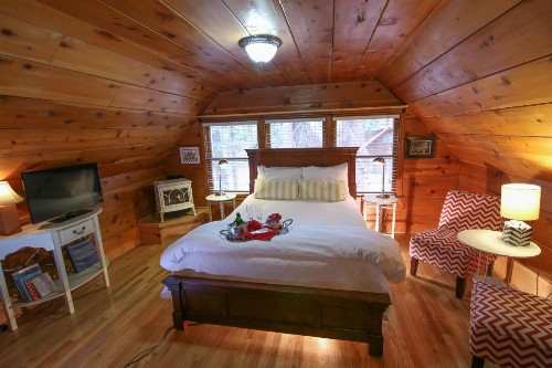 Elliott House Bed & Breakfast - image 26