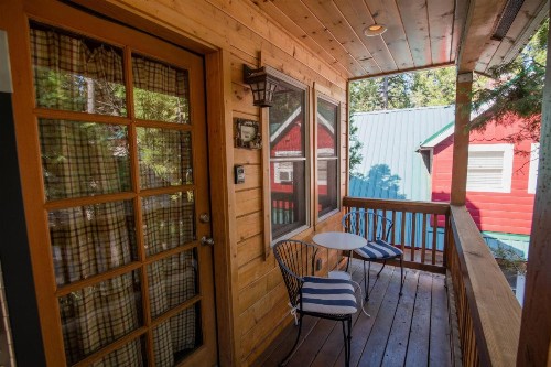Elliott House Bed & Breakfast - image 43