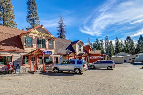 Bonanza Bunkhouse - image 7