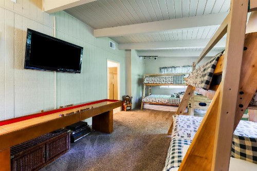 Bullwinkle's Place - image 7