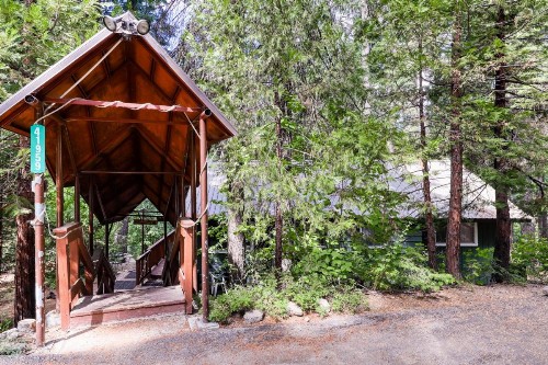 Bullwinkle's Place - image 9