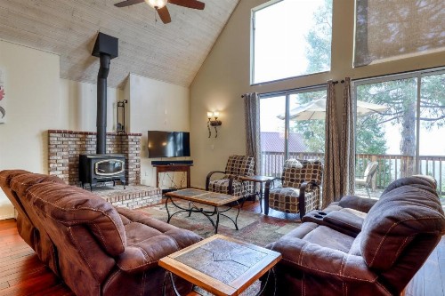 Carriage House - image 11