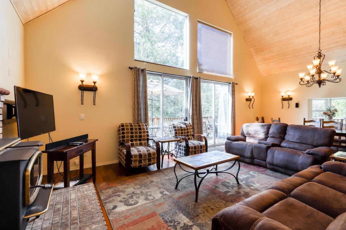 Carriage House - image 6